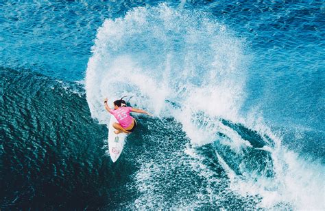 The Knee Injury That Jolted Tyler Wright Into Action — Surfing World