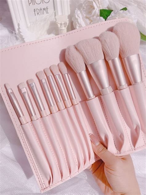 Pin by mickey ♡ on ↝♡ pink ♡↜ | Makeup brush set, Pink makeup brush ...
