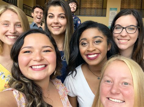 Izzy Davis's Instagram, Twitter & Facebook on IDCrawl