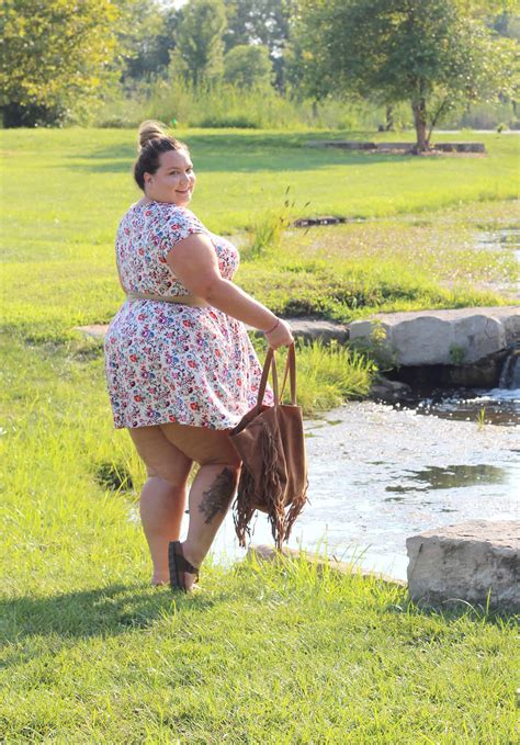 SUMMERTIME TRANSITIONS - Fat Girl Flow