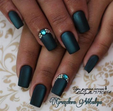 С матовым эффектом | Teal nails, Nails desing, Nails
