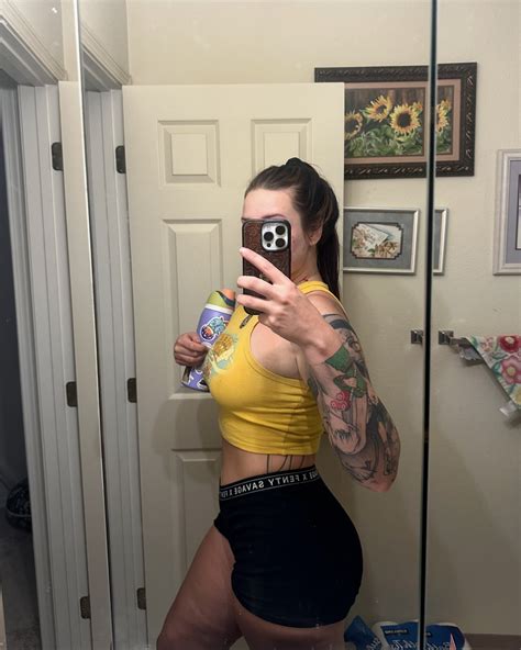 Lynxie - How you doin? 😏 | Facebook