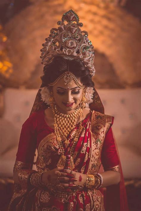 bengali bridal shoot bengali mukut design bengali bride engagement